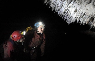  Caving in the Morvan galleries